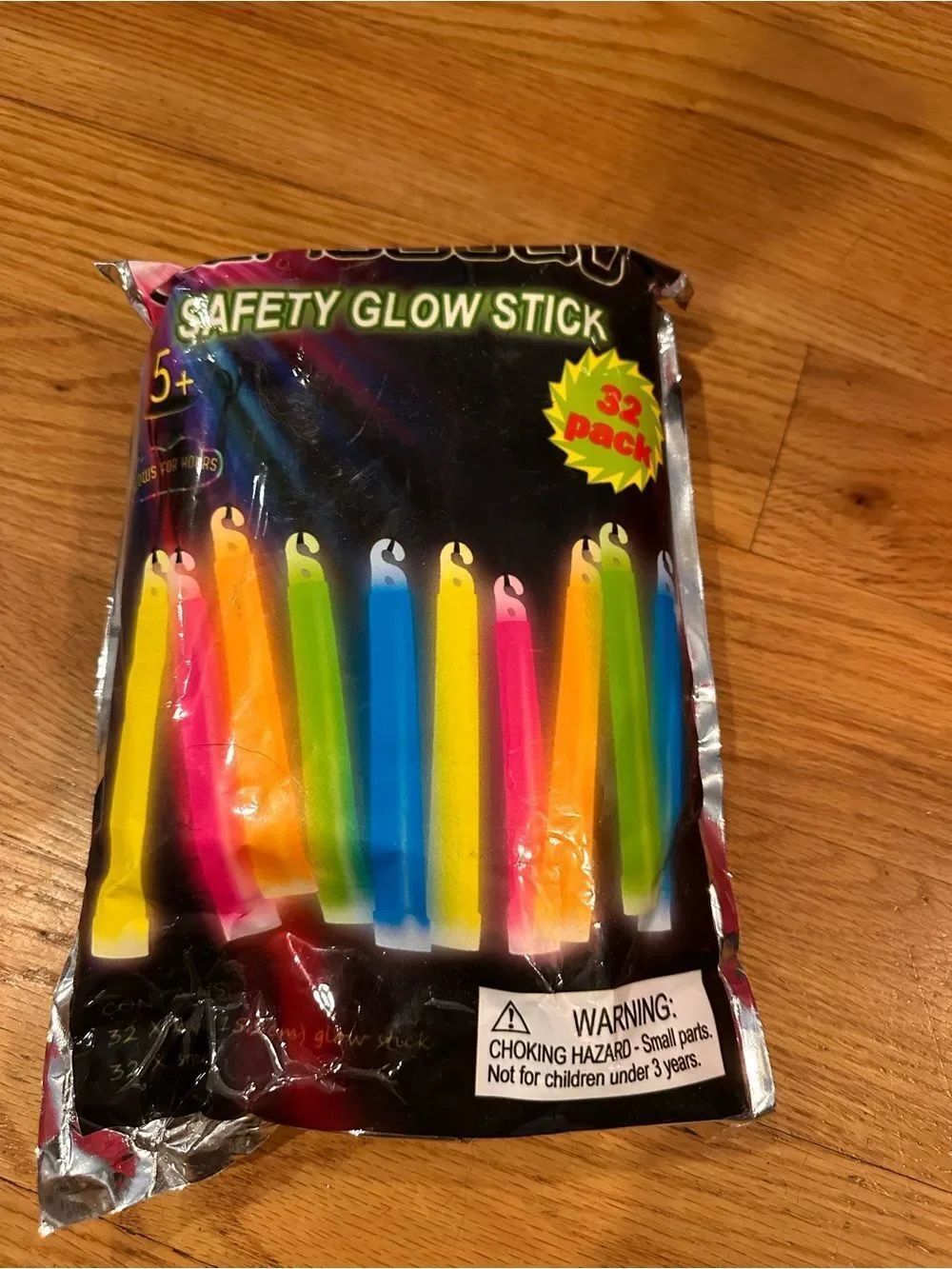 Safety Glow Stick Party Pack - Multicolor Glow Sticks (32 Pack)